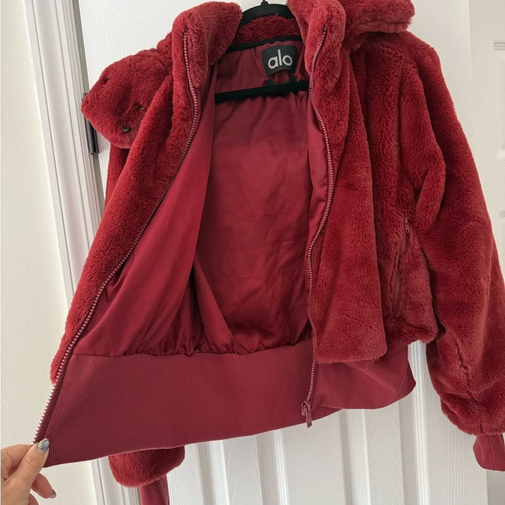 ALO Yoga Faux Fur Hooded Full Zip Jacket Burgundy Red